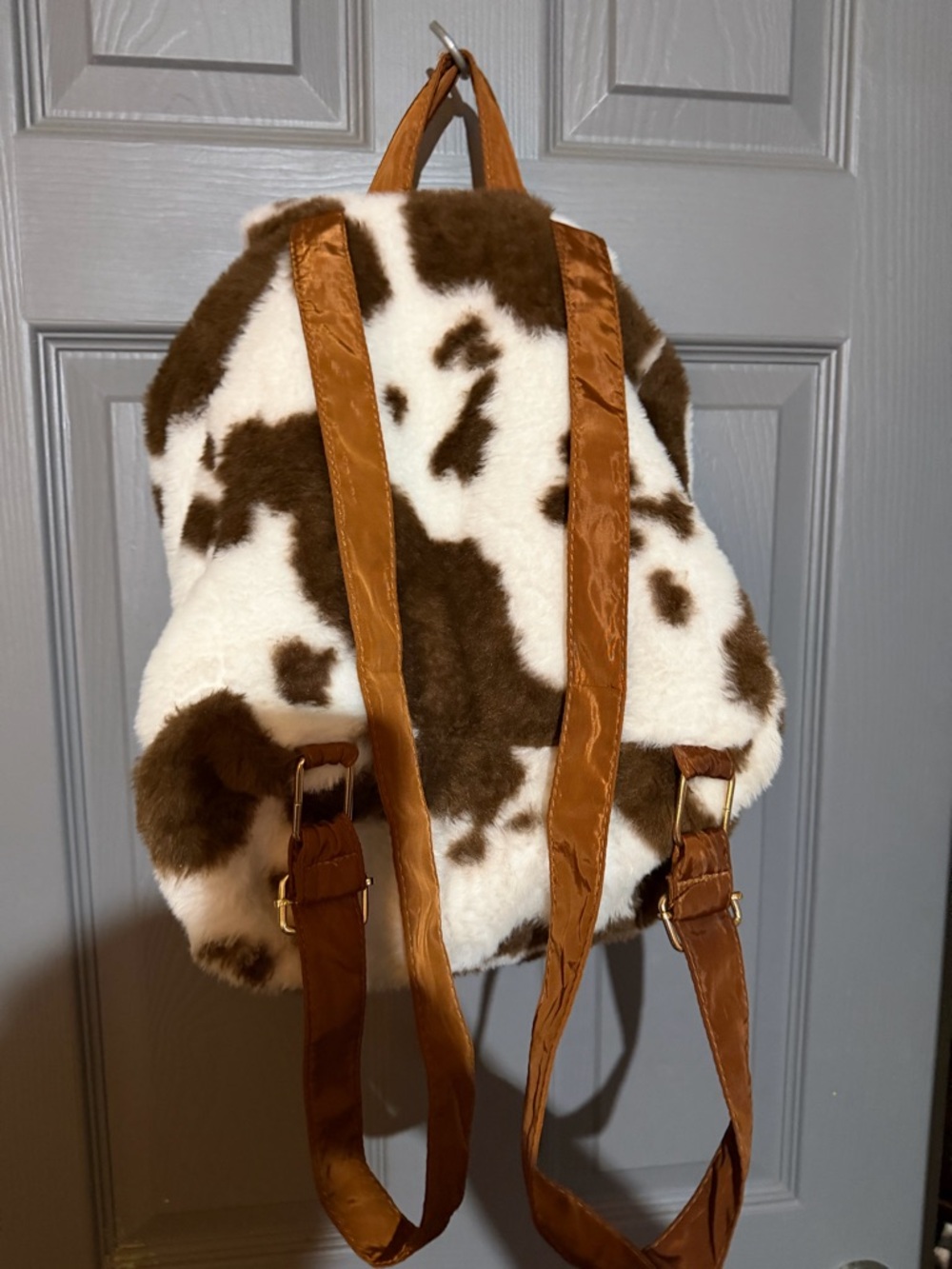 Justice Girls Faux Fur Cow Print Backpack Brown And White Sherpa Adjustable Stap - Picture 7 of 9